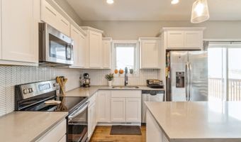 1401 S 10th St, Adel, IA 50003