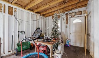 319 Old Causeway Rd, Atlantic Beach, NC 28512
