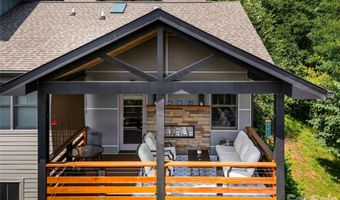 409 Kessler Pl, Asheville, NC 28804