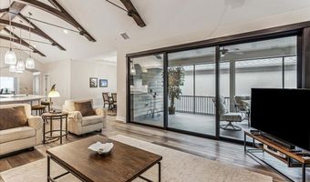 4867 N Prestwick Ave, Bel Aire, KS 67226
