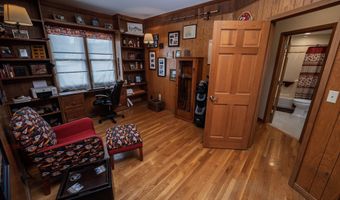24352 State Highway Ee, Aurora, MO 65605