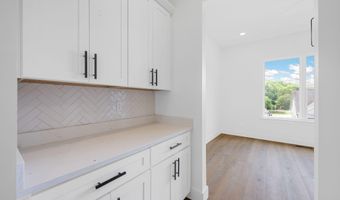 3354 Hawks Creek Dr, Apison, TN 37302