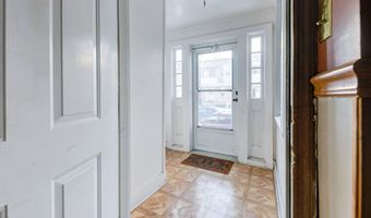 19 W Van Vechten St, Albany, NY 12209