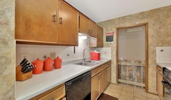 420 Renee Dr, Andover, KS 67002