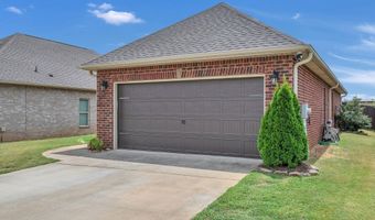 27300 Dieken Dr, Athens, AL 35613