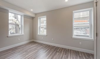 1072 N FRONT St A, Philadelphia, PA 19123