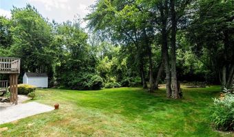 5 Spirketing St, Jamestown, RI 02835