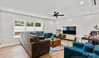 127 Alma Ln, Asheville, NC 28806