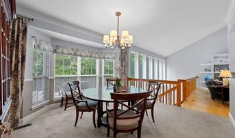 500 Terrington Dr, Ballwin, MO 63021