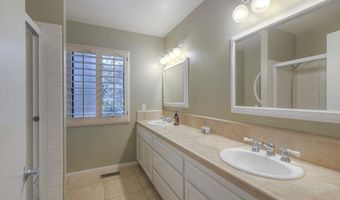 3915 Palomar Dr, Fallbrook, CA 92028