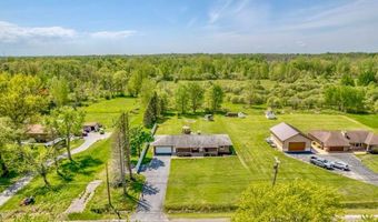2250 Crittenden Rd, Alden, NY 14004