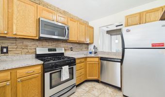 33 STEPHANIE Dr, Bear, DE 19701