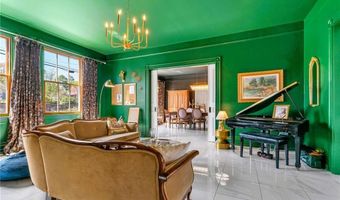 70 Peirce St, East Greenwich, RI 02818