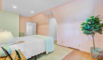 481 Cantey Ln, Camden, SC 29020