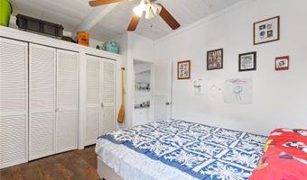 99-139 Napuanani Rd 2, Aiea, HI 96701