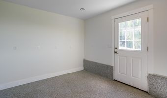 18266 S HOLLY Ln, Oregon City, OR 97045