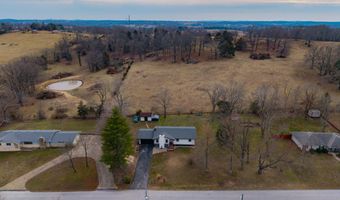 1705 Lakeview Dr, Ava, MO 65608
