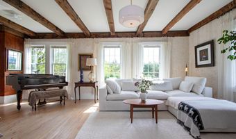 87 Porter Rd, Bath, NH 03740