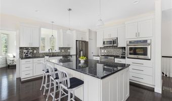 919 Ten Rod Rd, Exeter, RI 02822