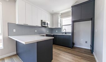 6700 Balboa, Los Angeles, CA 91406