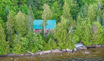 1048 Cottage Rd, Averill, VT 05903
