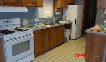31 Blick Ave, Athens, OH 45701