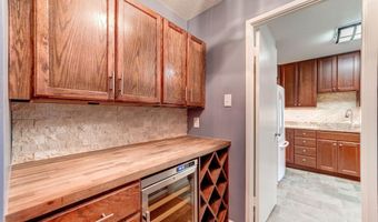 203 YOAKUM Pkwy 208Va, Alexandria, VA 22304