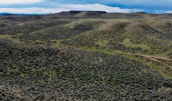 26 Clear Creek Rd, Clearmont, WY 82835