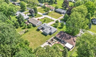 154 Walnut Dr, Amherst, OH 44001