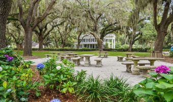 1119 Lafayette St, Beaufort, SC 29902