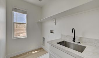 5817 Christine Falls Ave, Las Vegas, NV 89130