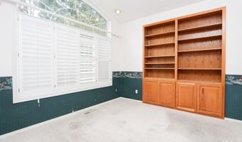 8037 W Innsbrook Ct, Boise, ID 83704