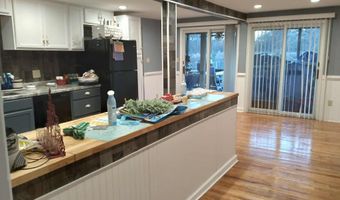524 Aydlett Rd, Aydlett, NC 27916