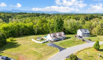 136 Montfair Dr, Amherst, VA 24521