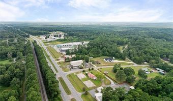11 Creax Rd, Axis, AL 36505