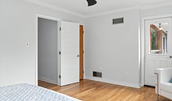 3531 YUMA St NW, Washington, DC 20008