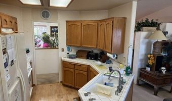 22410 Broken Lance Ct, Apple Valley, CA 92307