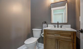 18521 Plano Trail Ln, Aurora, IN 47001