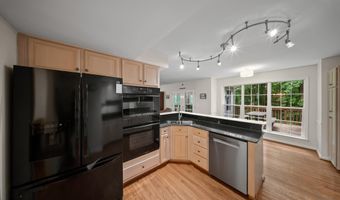 1438 MARINER Dr, Arnold, MD 21012