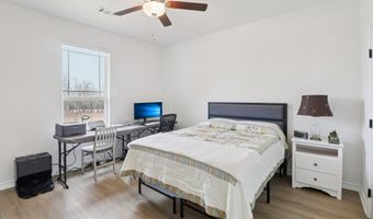 165 Rolling Bend Rd, Alvord, TX 76225