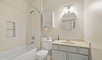 2509 Big Bear Ln 15, Indianapolis, IN 46217