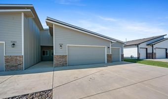 5283 N Toben Ct, Bel Aire, KS 67226