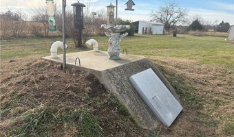 1667 NE County Rd 13004 Rd, Adrian, MO 64720