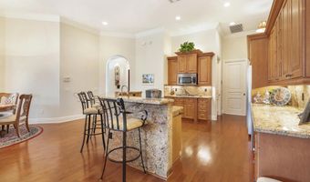 594 N Country Club Dr, Atlantis, FL 33462