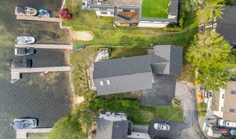 82 Sunset Dr, Belmont, NH 03220