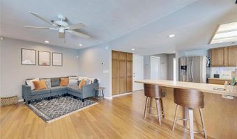 811 EAGLE Ln, Apollo Beach, FL 33572