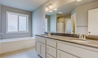 762 NW 28th St Plan: Plan 2364, Battle Ground, WA 98604