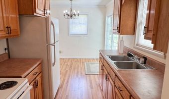 1161 Sweetgum Ln, Baxley, GA 31513