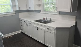 1319 E 9TH St, Anniston, AL 36207