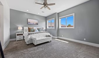 5865 Egan Crest Dr, Las Vegas, NV 89149